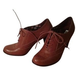 American Eagle Outfitters Shoes